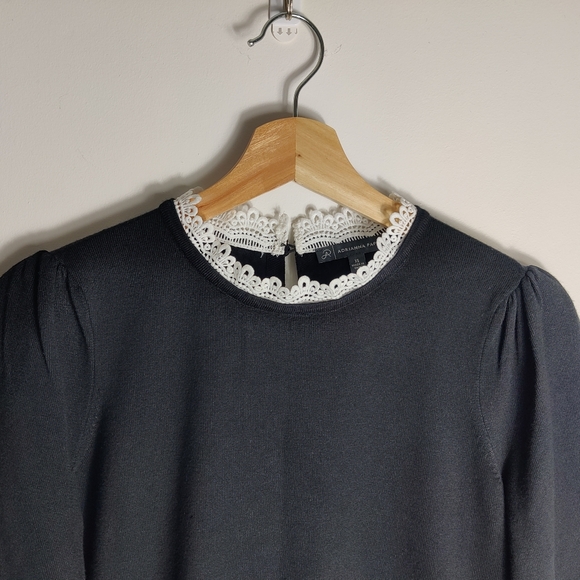 Adrianna Papell Black Knit Sweater Blouse White Scalloped Lace Trim - Picture 3 of 12